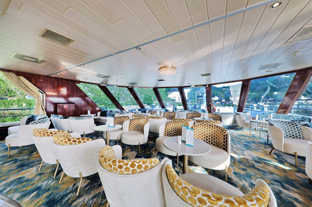 Hotelschepen MS Rhein Prinsezzin en Rembrandt van Rijn als hotel tijdens Interpack 2026 in Düsseldorf. Kamers vrij, boek nu!